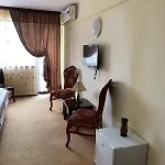 Orient Mamaia Nord بيت ضيافة 3*