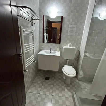 Guest house Orient Mamaia Nord 3*
