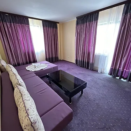 Orient Mamaia Nord 招待所 那沃达利