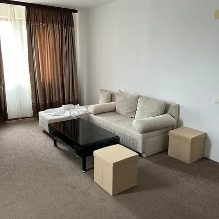 Orient Mamaia Nord 招待所